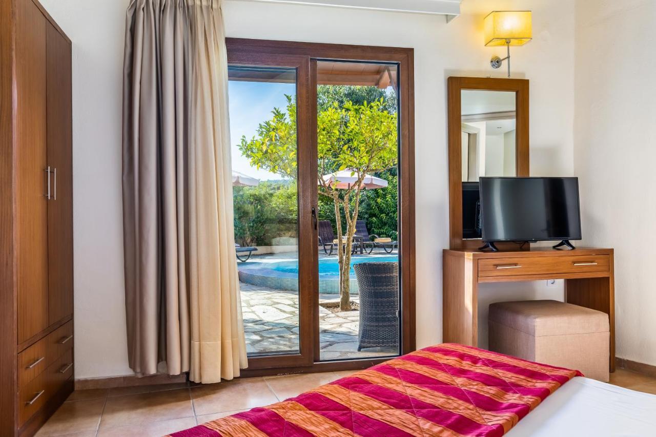 Skopelos Holidays Hotel & Spa Exterior photo